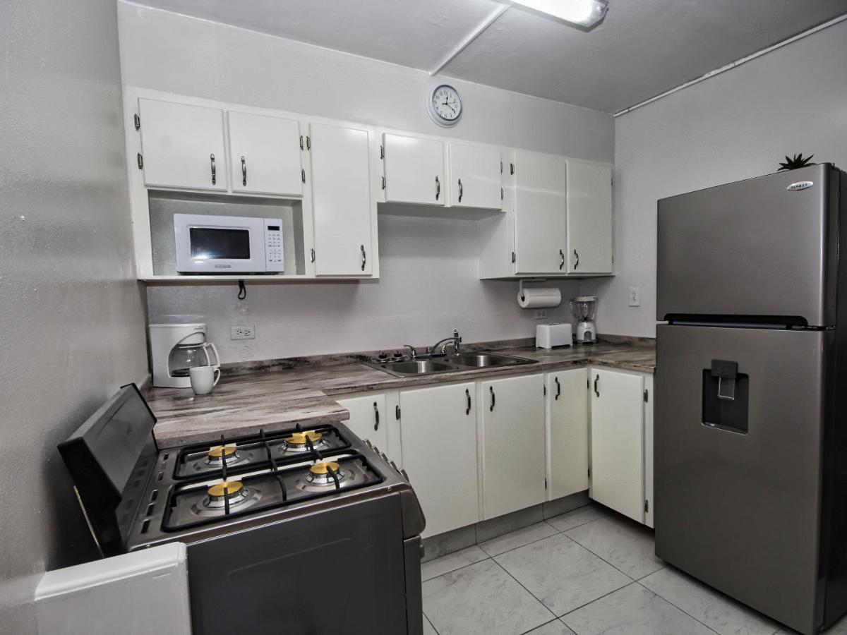 The Castle Apartment Philipsburg  Bagian luar foto
